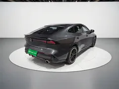 2022 Changan UNI-V 1.5T Premium — фото 7