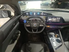 2022 Changan UNI-V 1.5T Premium — фото 11