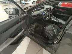 2022 Changan UNI-V 1.5T Premium — фото 16