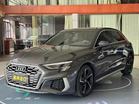 2022 Audi A3 Sportback 35 TFSI Fashion Sport