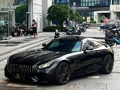 2019 Mercedes-Benz AMG GT