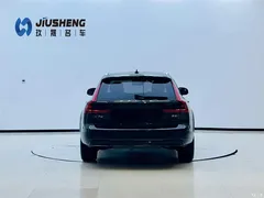 2021 Volvo V90 Cross Country B5 AWD Zhiyuan, белый — фото 5