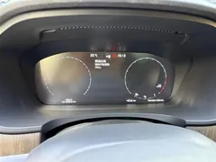 2021 Volvo V90 Cross Country B5 AWD Zhiyuan, белый — фото 9