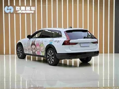 2021 Volvo V90 Cross Country B5 AWD Zhiyuan, белый — фото 24