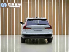 2021 Volvo V90 Cross Country B5 AWD Zhiyuan, белый — фото 25