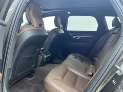 2021 Volvo V90 Cross Country B5 AWD Zhiyuan, белый — фото 39
