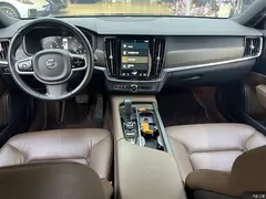 2021 Volvo V90 Cross Country B5 AWD Zhiyuan, белый — фото 40