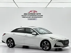 2021 Hyundai Elantra 1.5L CVT LUX Premium, белый — фото 3