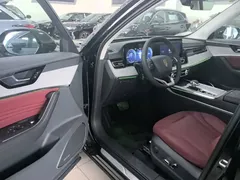 2025 Hongqi HS5 2.0T 2WD Pro, чёрный — фото 16