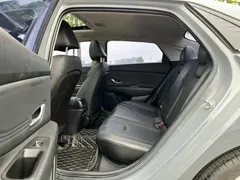 2021 Hyundai Elantra 1.5L CVT GLX Elite — фото 4