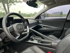 2021 Hyundai Elantra 1.5L CVT GLX Elite — фото 6