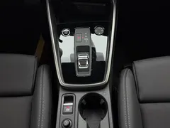 2022 Audi A3L Limousine 35 TFSI, зелёный — фото 12