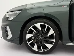 2022 Audi A3L Limousine 35 TFSI, зелёный — фото 22