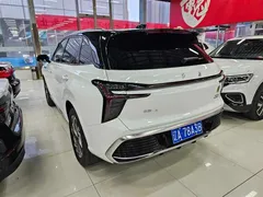 2023 Hongqi HS3 2.0T 4WD, белый — фото 3