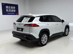2023 Toyota Frontlander 2.0L CVT Advanced, белый — фото 4