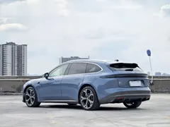 2023 Nio ET5T 75kWh Touring, синий — фото 17