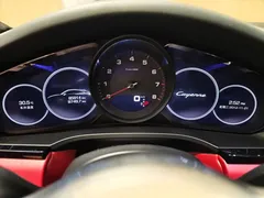 2019 Porsche Cayenne Coupe 3.0T — фото 20