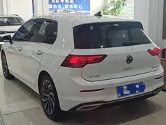 2023 Volkswagen Golf 280TSI DSG Pro, белый — фото 5