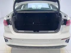 2023 Audi A3L Limousine 35 TFSI, белый — фото 6