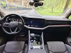 2022 Volkswagen Touareg 2.0TSI Ruishang — фото 13