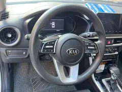 2021 Kia Cerato 1.5L CVT Fashion, белый — фото 6
