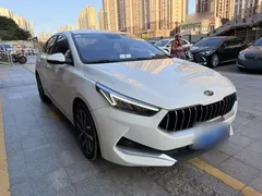 2021 Kia Cerato 1.5L CVT Fashion, белый — фото 11