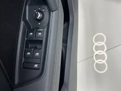 2022 Audi A3L Limousine 35 TFSI Fashion Sport, белый — фото 8