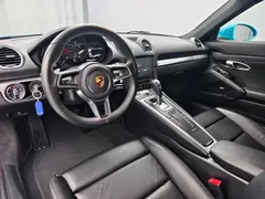 2020 Porsche 718 Cayman 2.0T, синий — фото 6