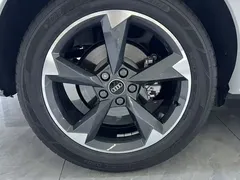 2022 Audi Q3 35 TFSI Fashion Dynamic, белый — фото 17