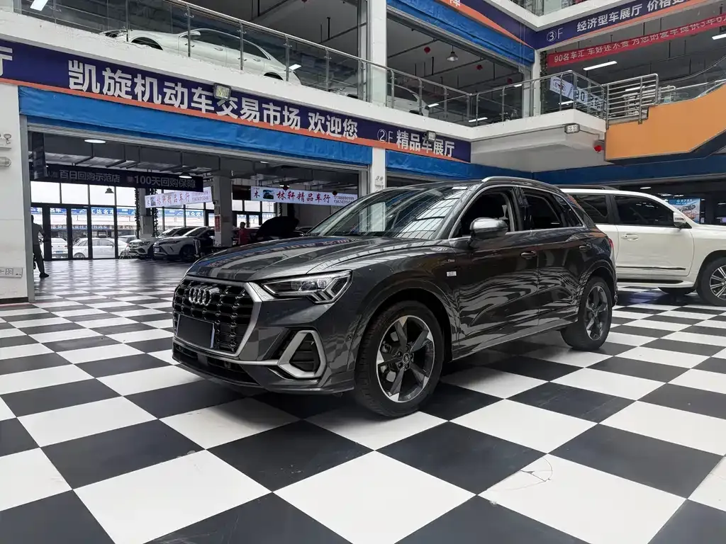 2023 Audi Q3 35 TFSI Fashion Sport 1.4T