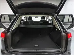 2023 Volkswagen Tayron 280TSI 2WD Plus, чёрный — фото 8