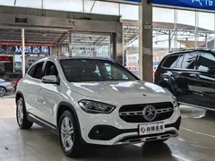 2022 Mercedes-Benz GLA 180, белый — фото 3