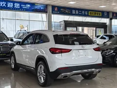 2022 Mercedes-Benz GLA 180, белый — фото 5