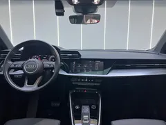 2022 Audi A3L Limousine 35 TFSI Fashion Sport, зелёный — фото 6