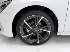 2023 Audi A3 Sportback 35 TFSI Fashion Sport, белый — фото 8