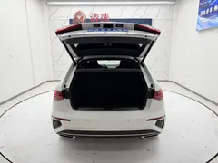 2023 Audi A3 Sportback 35 TFSI Fashion Sport, белый — фото 9