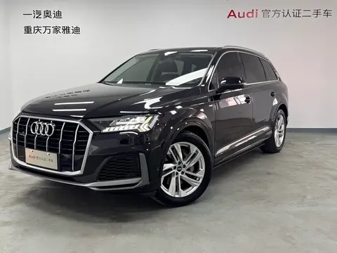2021 Audi Q7 55 TFSI quattro S line