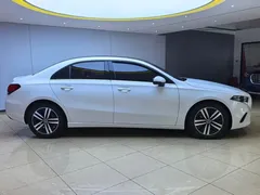 2022 Mercedes-Benz A-Class A 180 L Sport Sedan, белый — фото 7