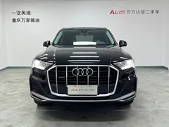2023 Audi Q7 55 TFSI quattro S line Sport, чёрный — фото 2