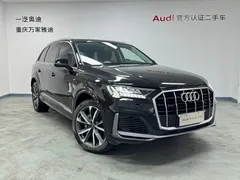 2023 Audi Q7 55 TFSI quattro S line Sport, чёрный — фото 3