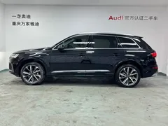 2023 Audi Q7 55 TFSI quattro S line Sport, чёрный — фото 4