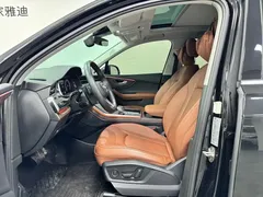 2023 Audi Q7 55 TFSI quattro S line Sport, чёрный — фото 12