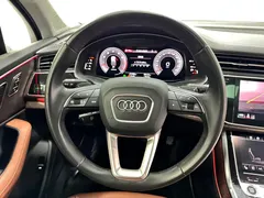 2023 Audi Q7 55 TFSI quattro S line Sport, чёрный — фото 20