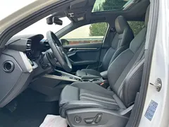 2023 Audi A3L Limousine 35 TFSI, белый — фото 13