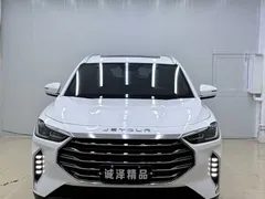 2023 Jetour X70 PLUS 1.5T DCT Ziqiang Pro 5-seat, белый — фото 2