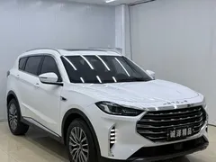 2023 Jetour X70 PLUS 1.5T DCT Ziqiang Pro 5-seat, белый — фото 3