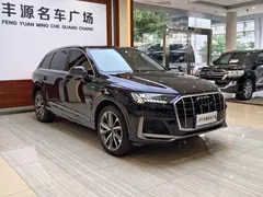 2021 Audi Q7 55 TFSI quattro S line, чёрный — фото 3