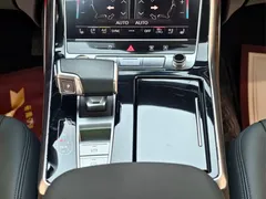 2021 Audi Q7 55 TFSI quattro S line, чёрный — фото 24