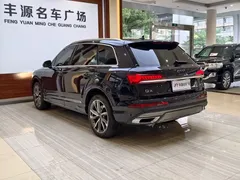 2021 Audi Q7 55 TFSI quattro S line, чёрный — фото 29