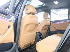 2022 BMW 5 Series 525i M Sport Package, зелёный — фото 17